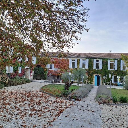Logis Hotels Domaine Du Chatelard Dirac Ngoại thất bức ảnh