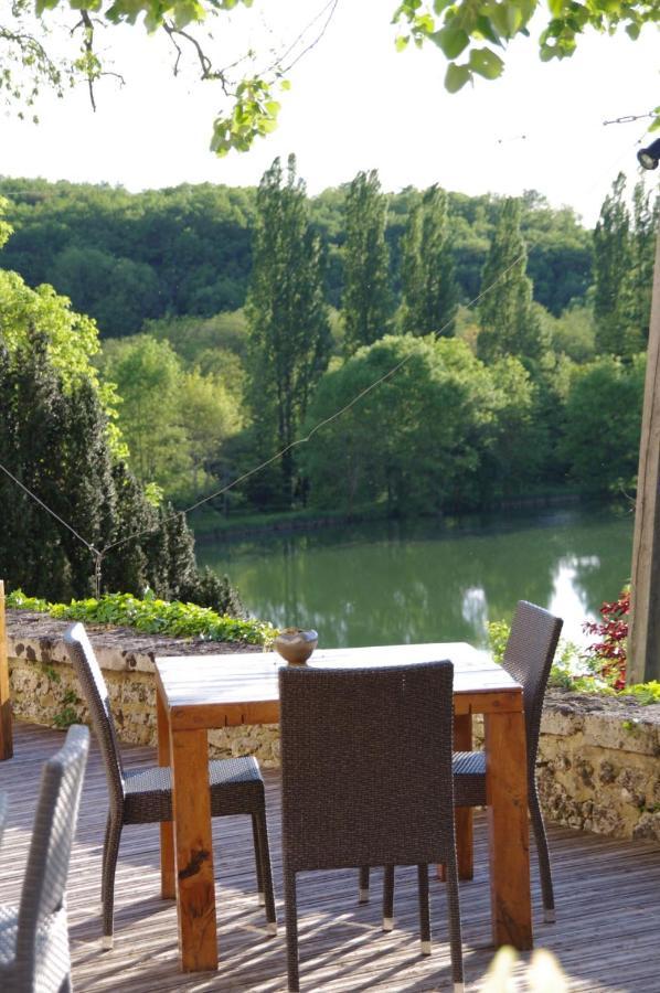 Logis Hotels Domaine Du Chatelard Dirac Ngoại thất bức ảnh