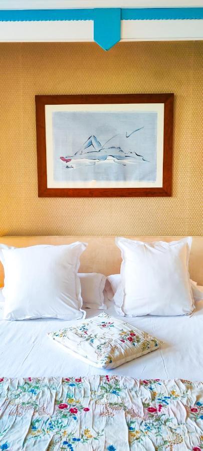 Logis Hotels Domaine Du Chatelard Dirac Ngoại thất bức ảnh