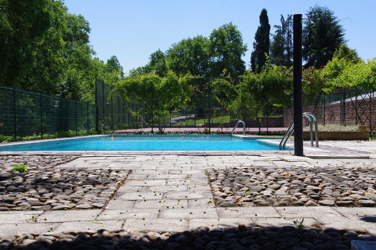Logis Hotels Domaine Du Chatelard Dirac Ngoại thất bức ảnh